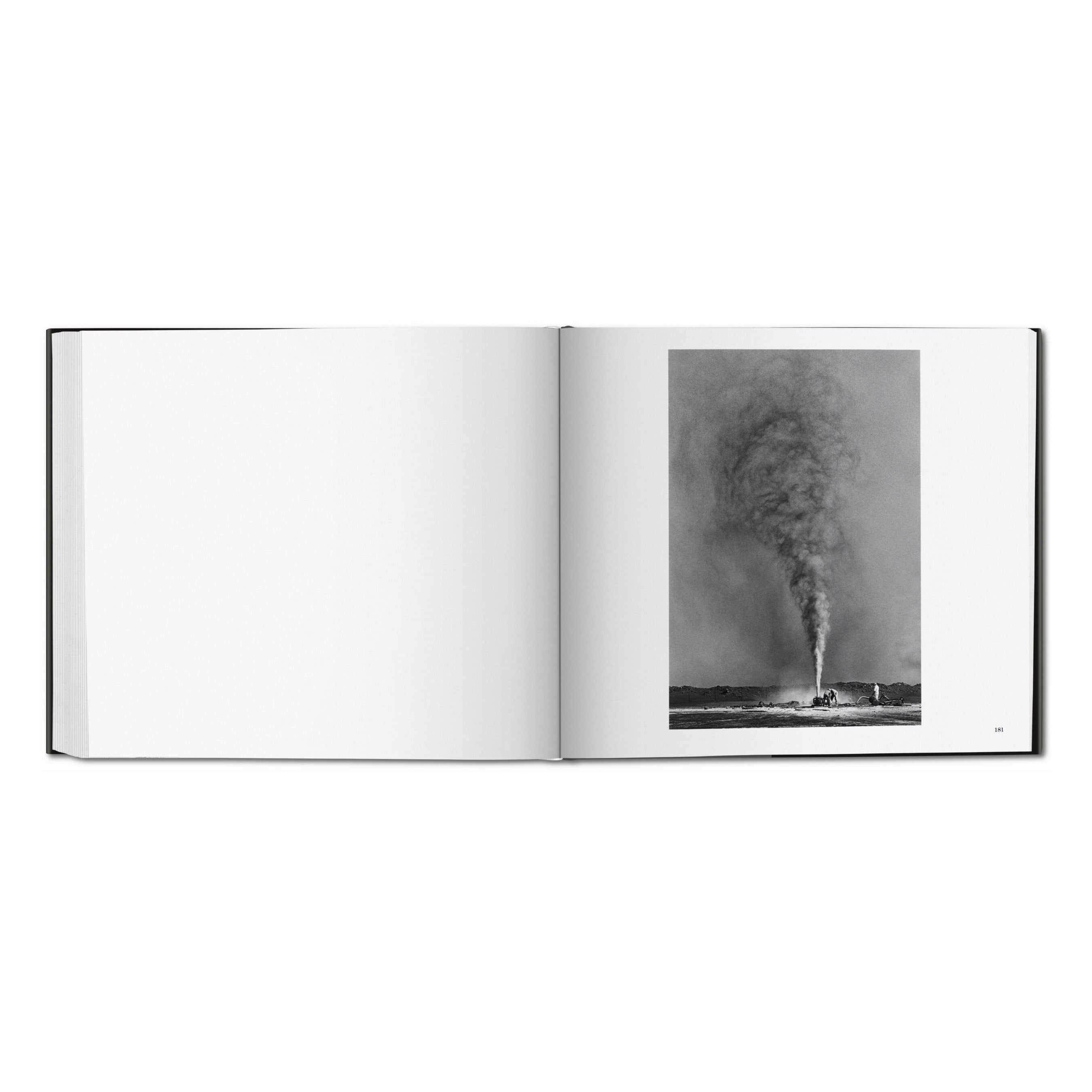 Sebastião Salgado. Kuwait. A Desert on Fire (German, French, English)