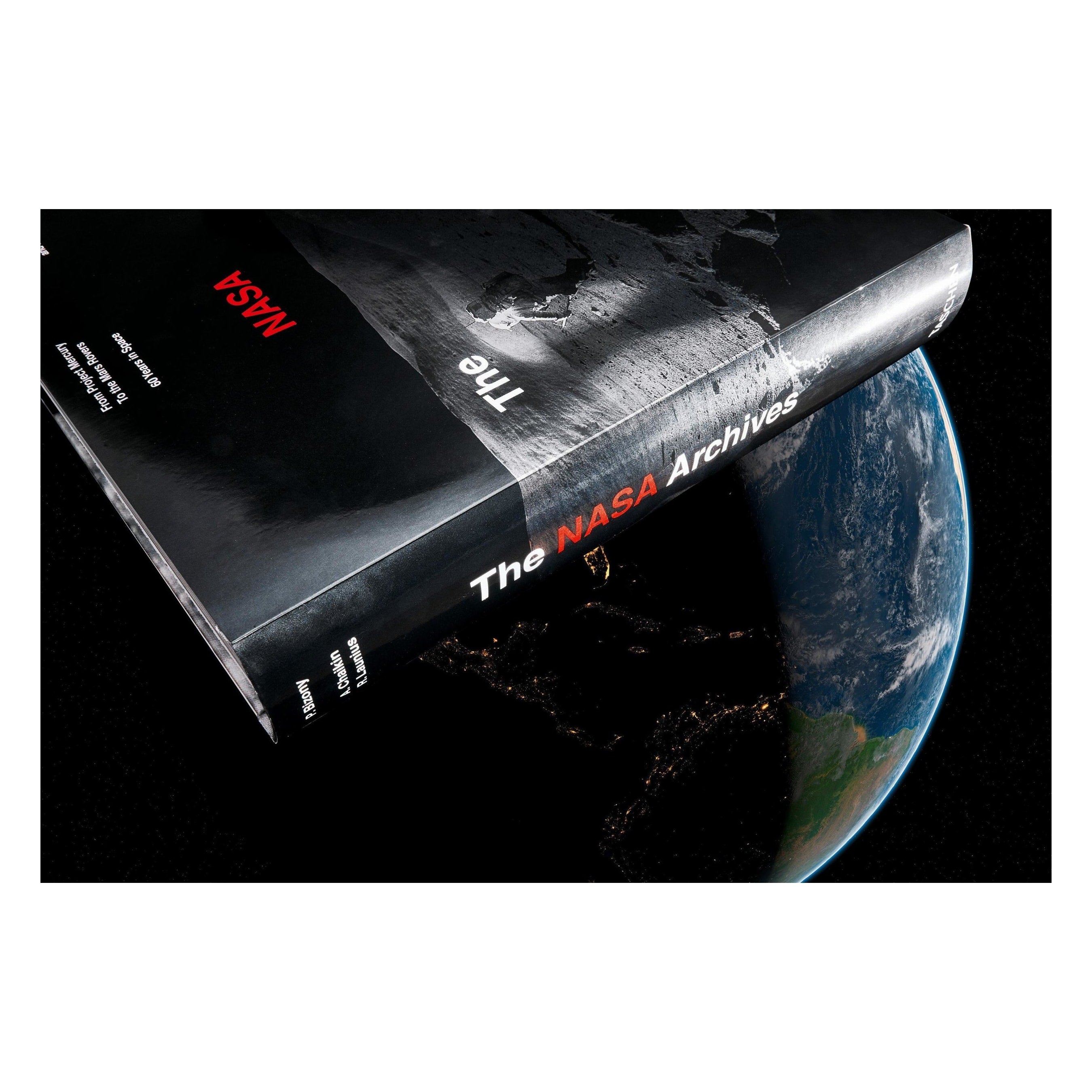 The NASA Archives. 60 Years in Space (English)
