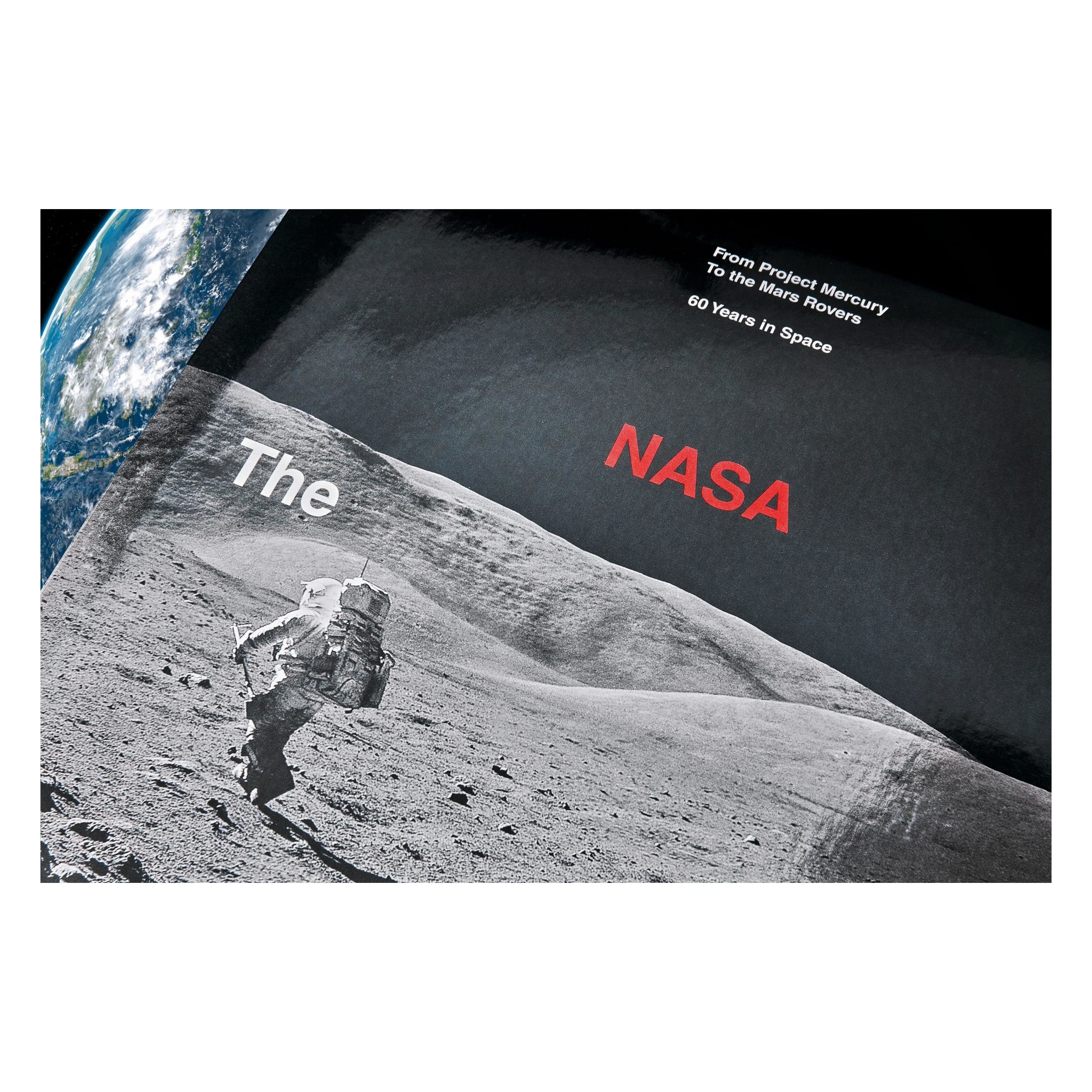 The NASA Archives. 60 Years in Space (English)