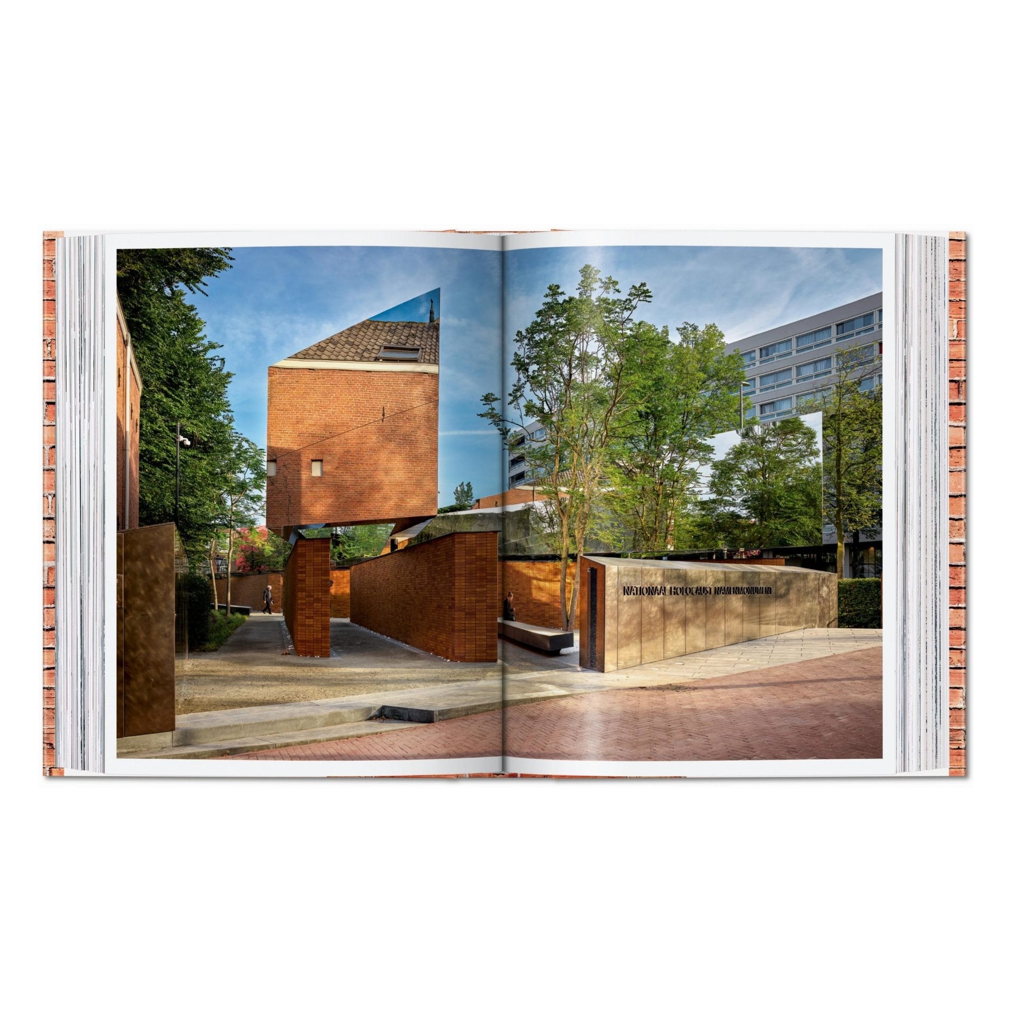 Contemporary Brick Buildings (German, French, English)-POPvault