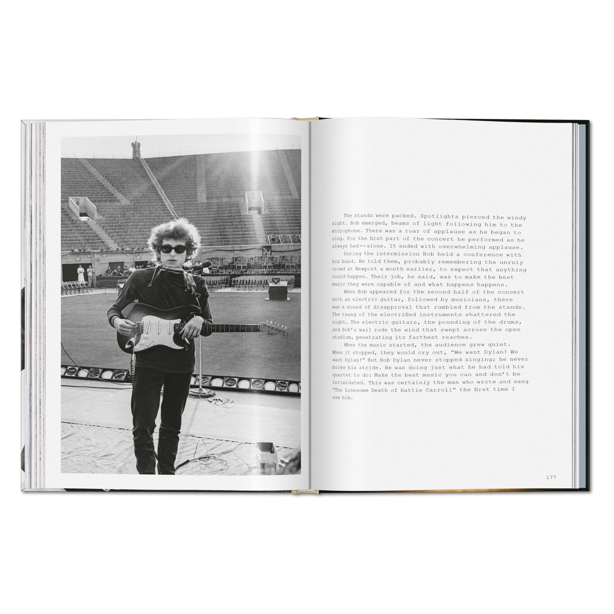 Daniel Kramer. Bob Dylan. A Year and a Day (English)-POPvault