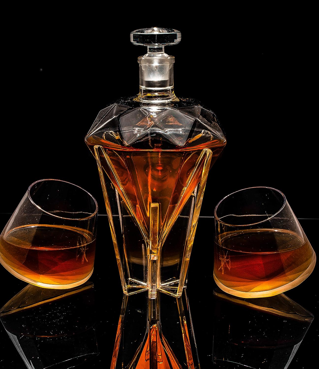 Diamond Whiskey Decanter Set With 2 Diamond Glasses - POPvault