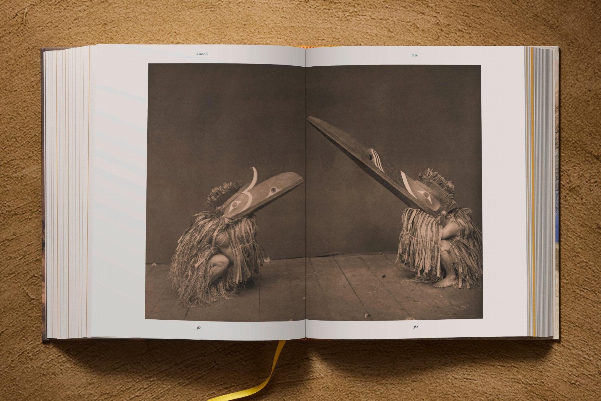Edward S. Curtis. The North American Indian. The Complete Portfolios (German, French, English) - POPvault