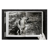Helmut Newton. Legacy (German, French, English)-POPvault