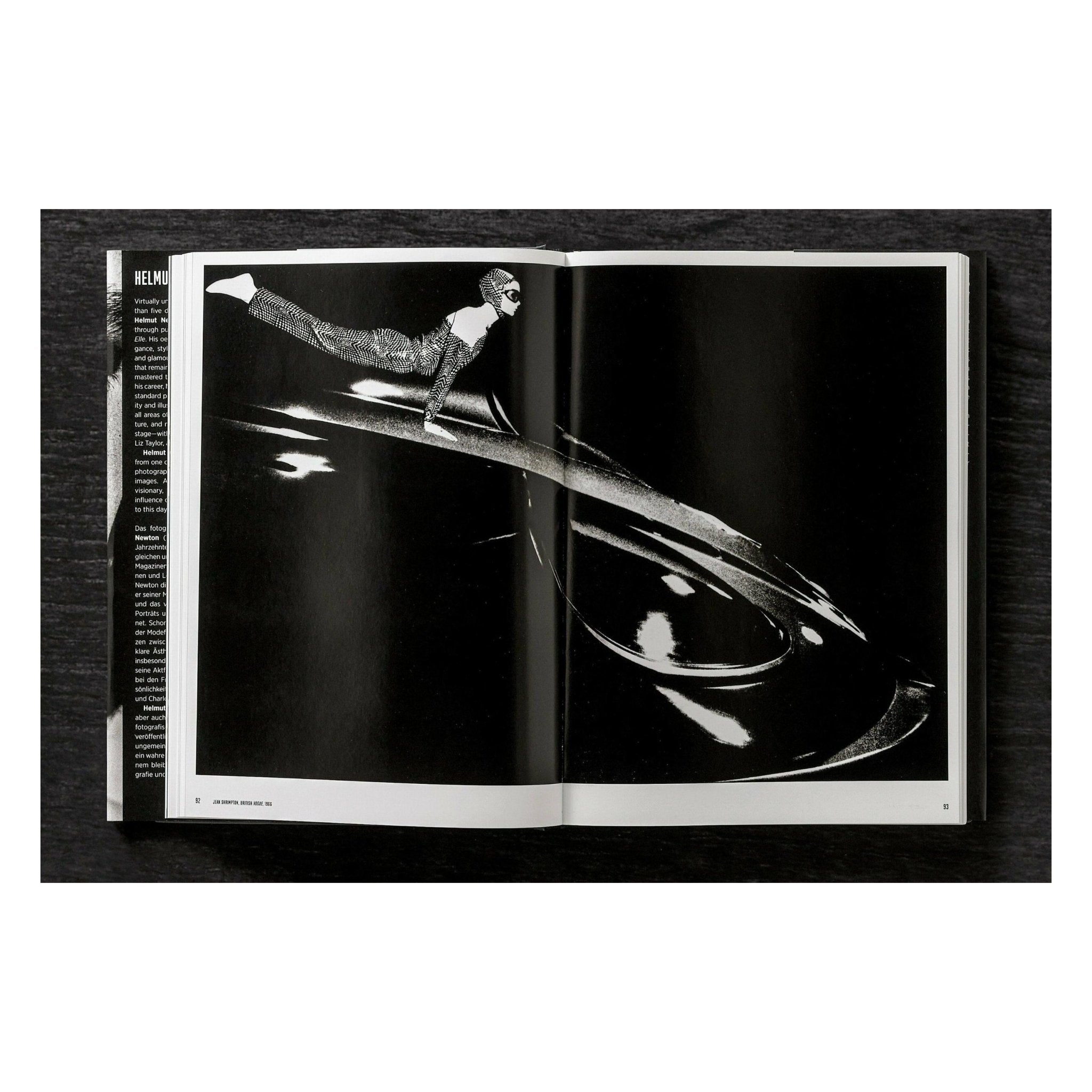 Helmut Newton. Legacy (German, French, English)-POPvault