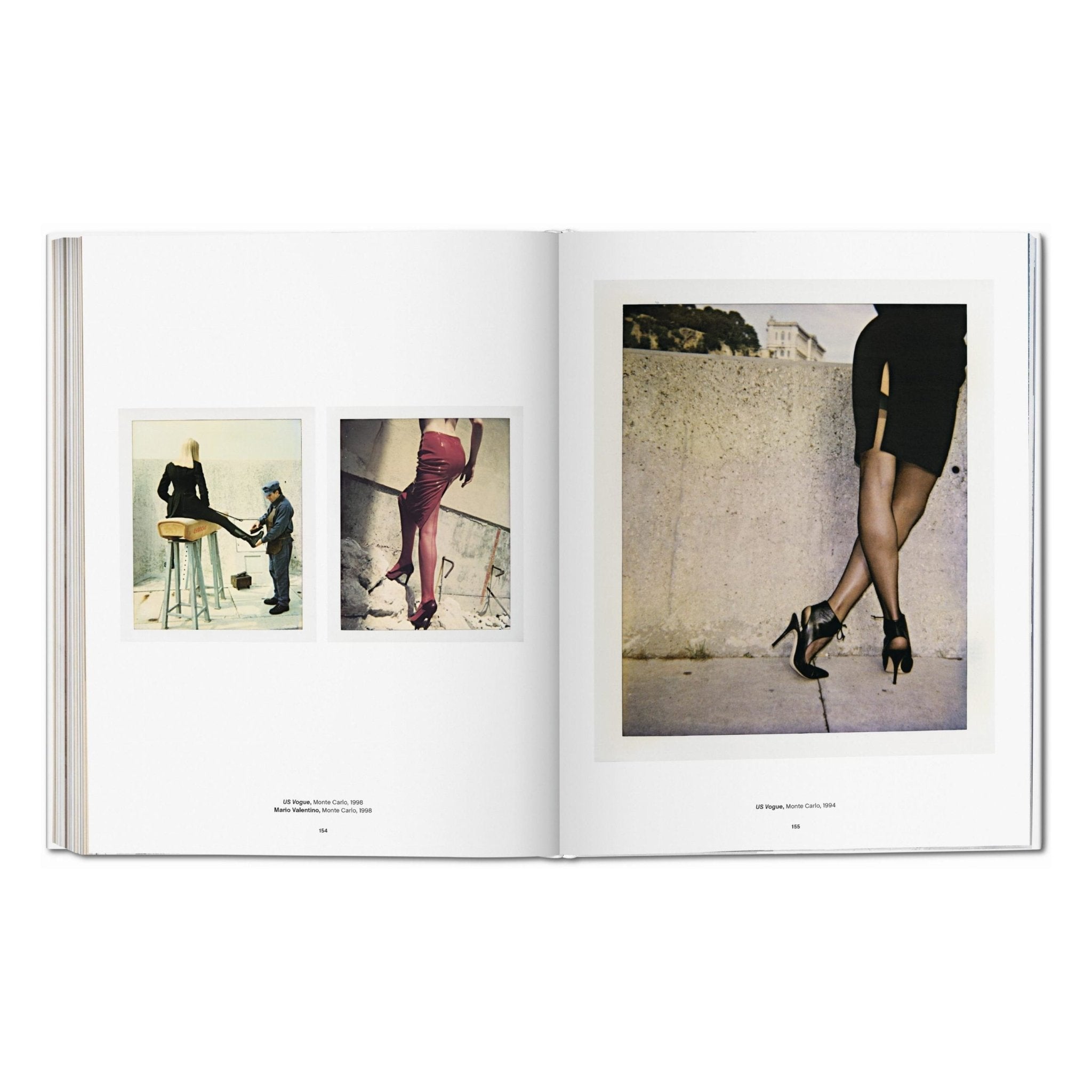 Helmut Newton. Polaroids (German, French, English)-POPvault