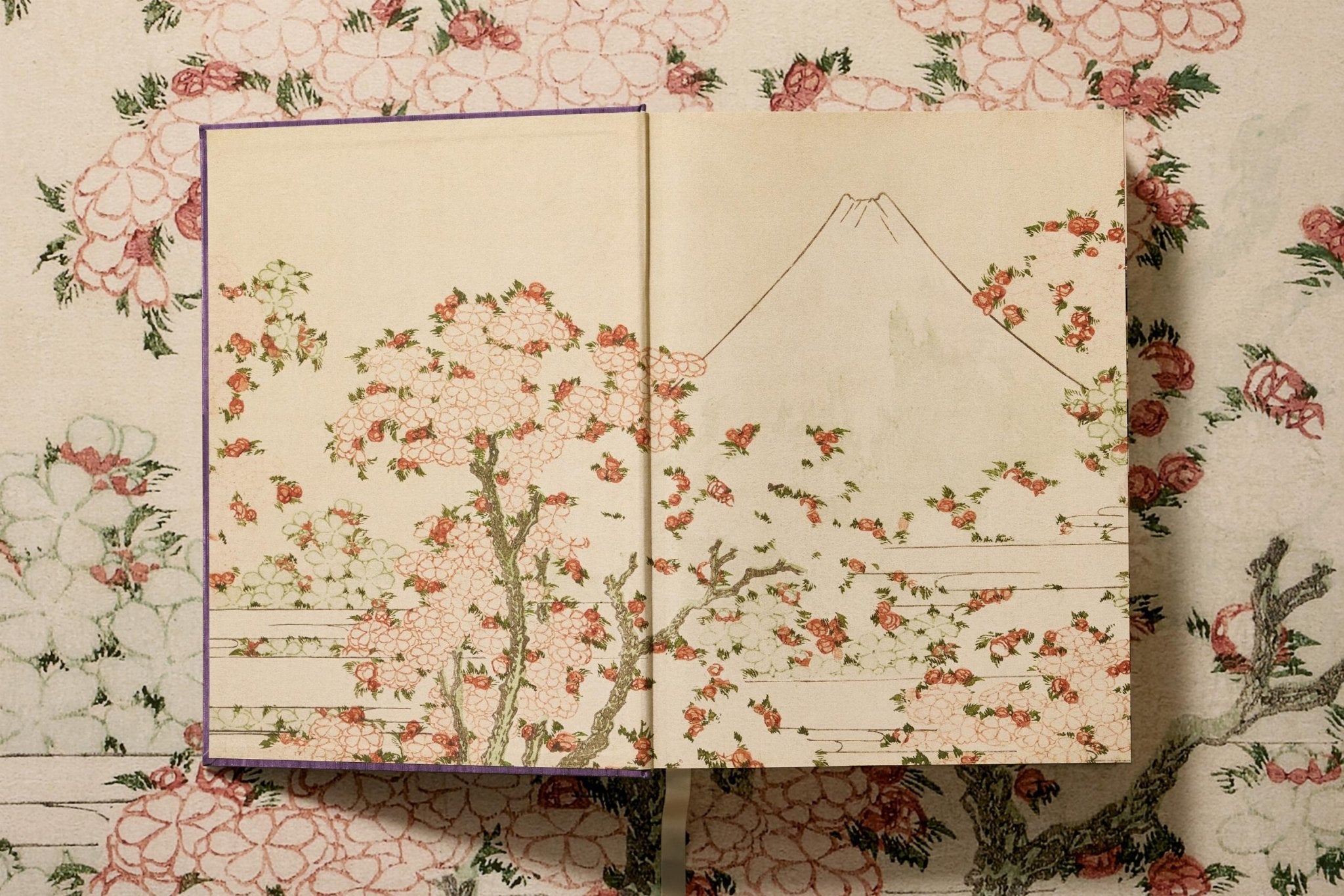 Hokusai (German, French, English) - POPvault