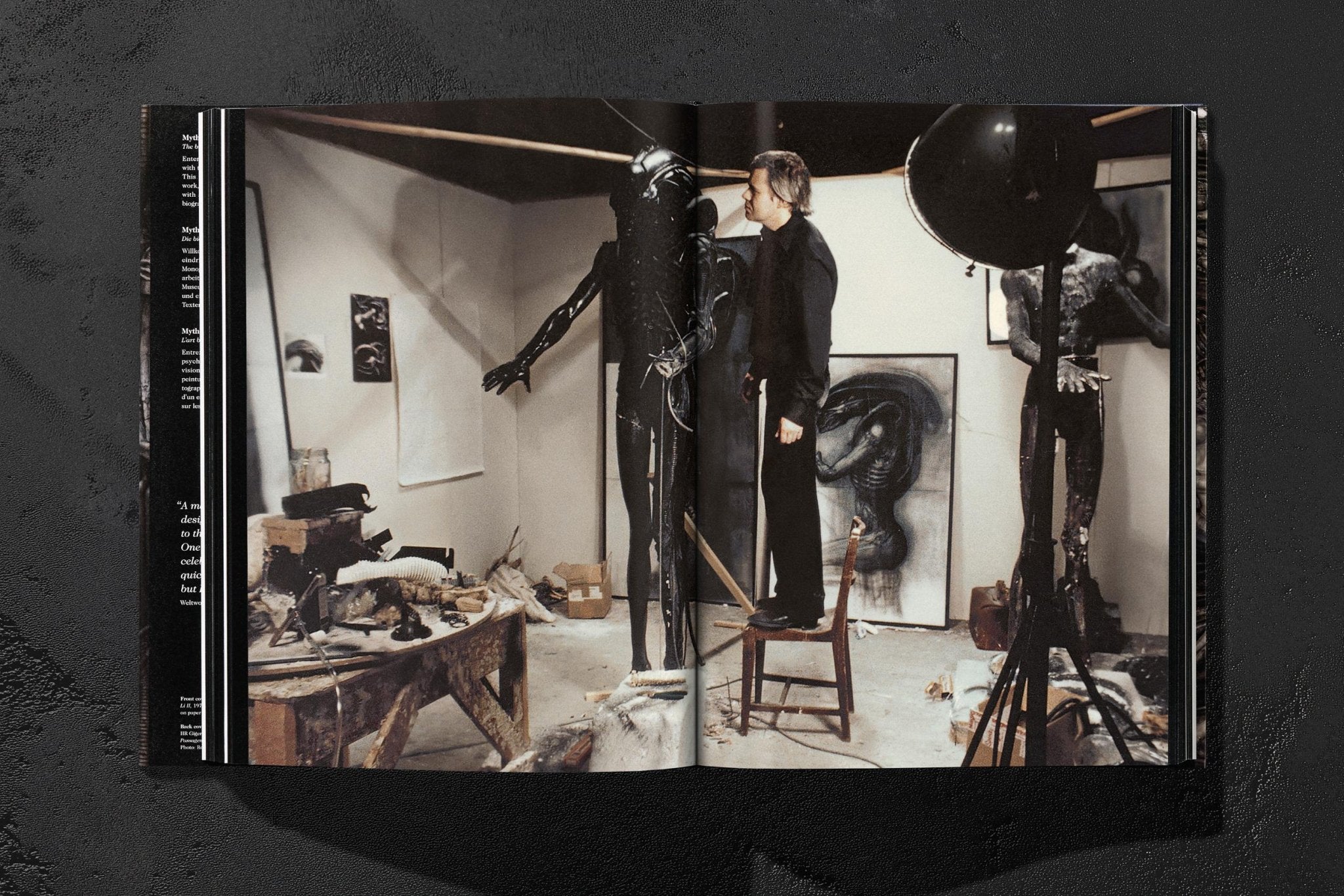 HR Giger (German, French, English) - POPvault