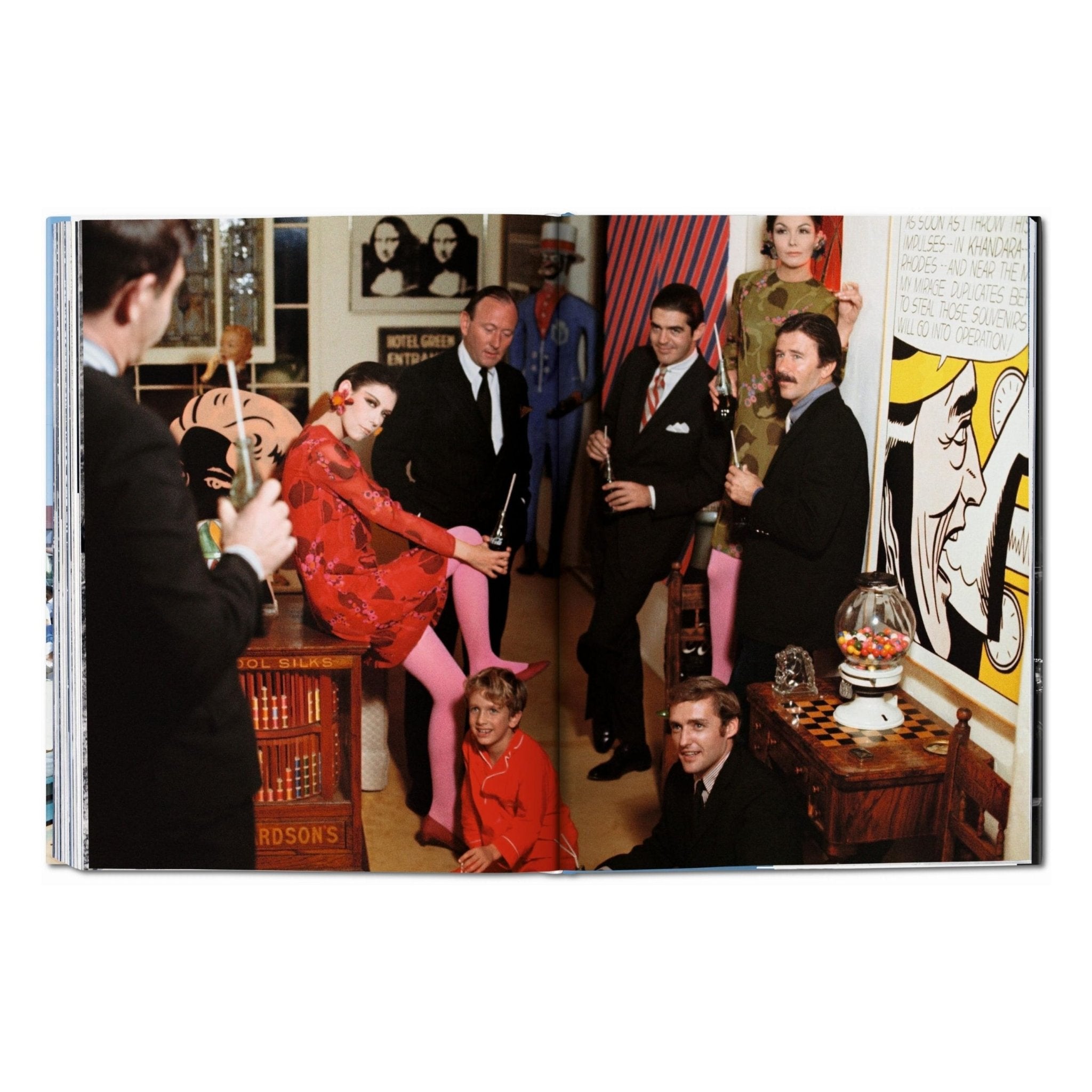 Los Angeles. Portrait of a City (German, French, English)-POPvault