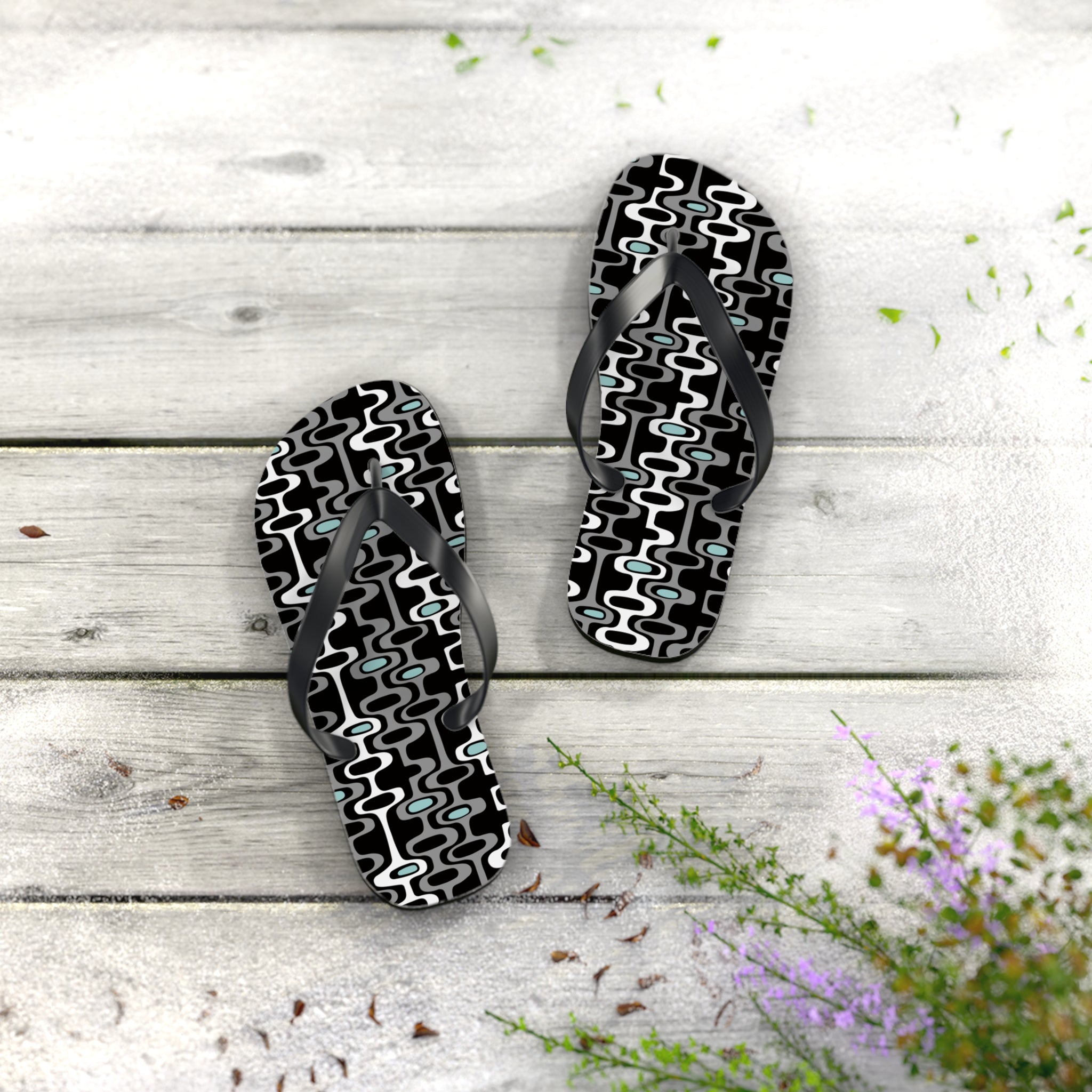 Mid - Century Retro Black Squiggly Wiggly Flip - Flops - POPvault