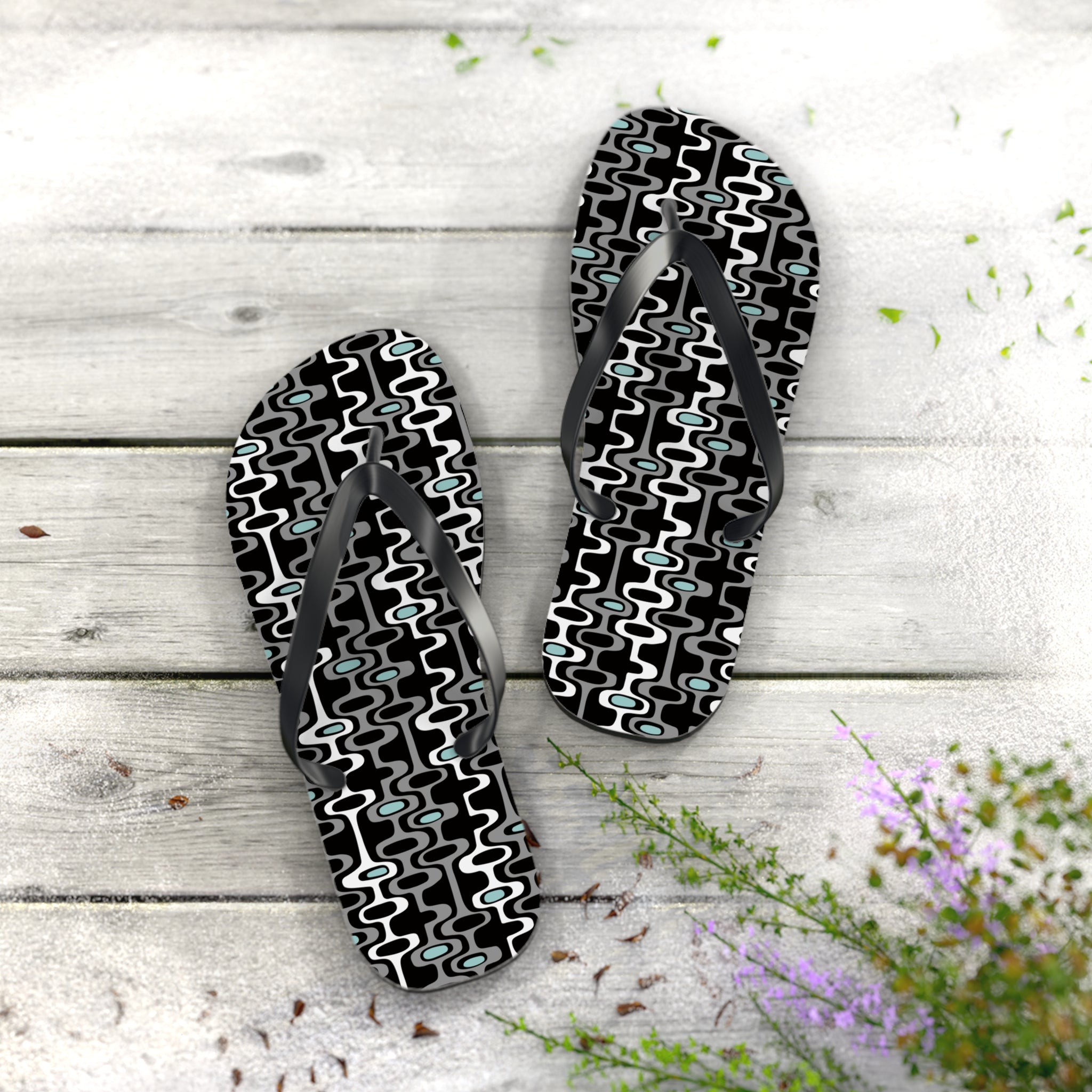 Mid - Century Retro Black Squiggly Wiggly Flip - Flops - POPvault