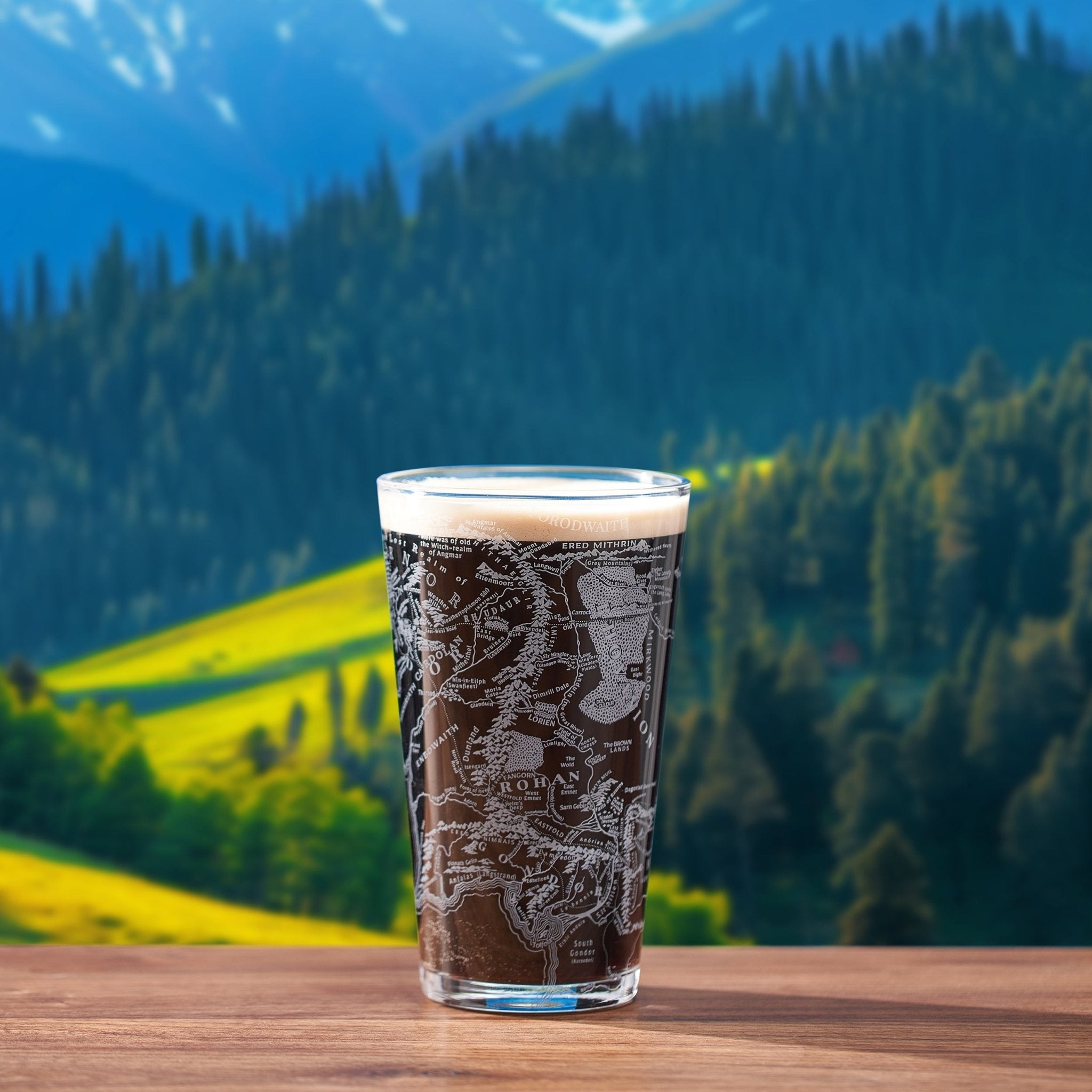 Middle Earth Map 15 Oz. Beer Glass - POPvault