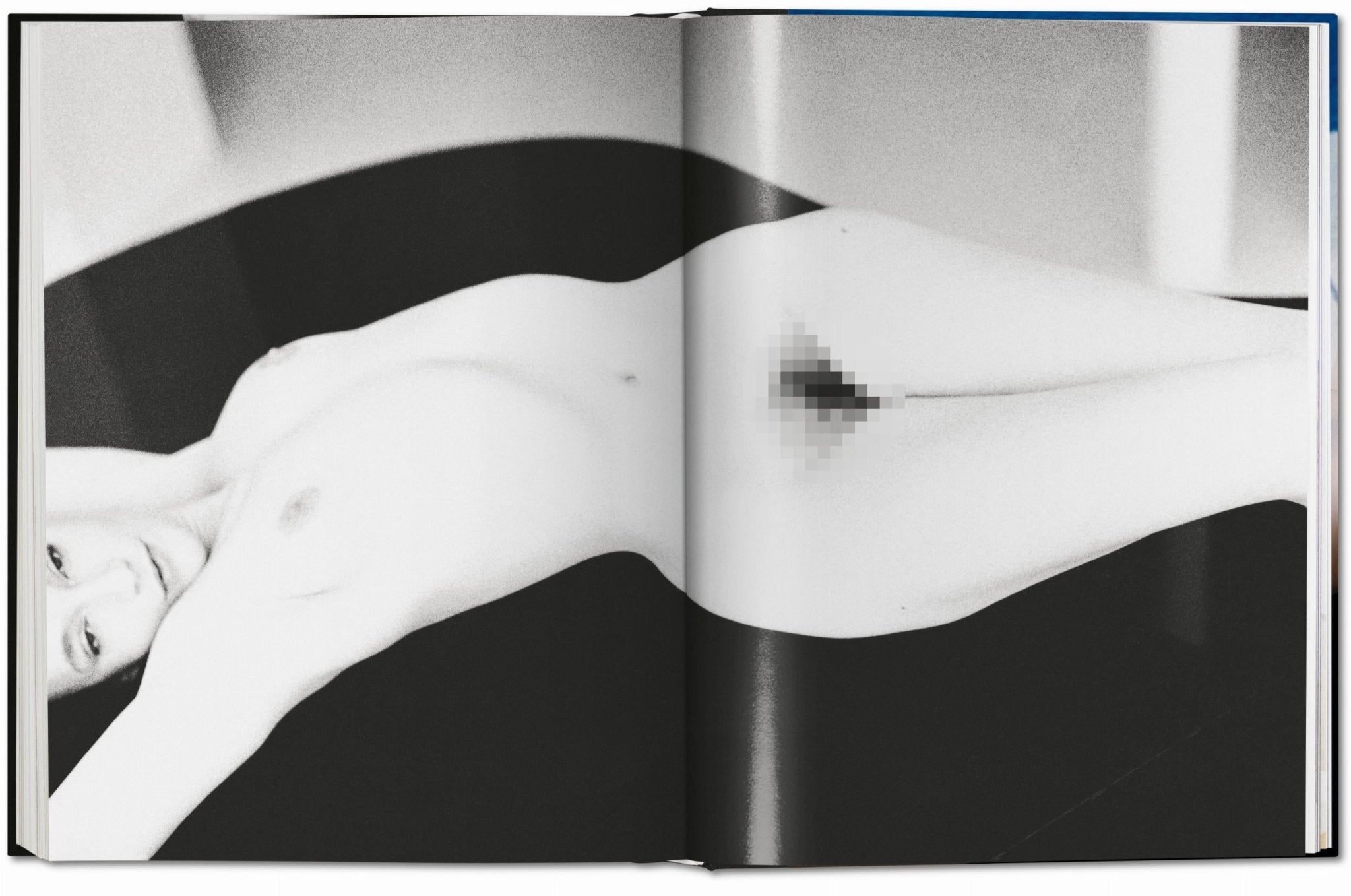 Ralph Gibson. Nude (German, French, English) - Sexy Book