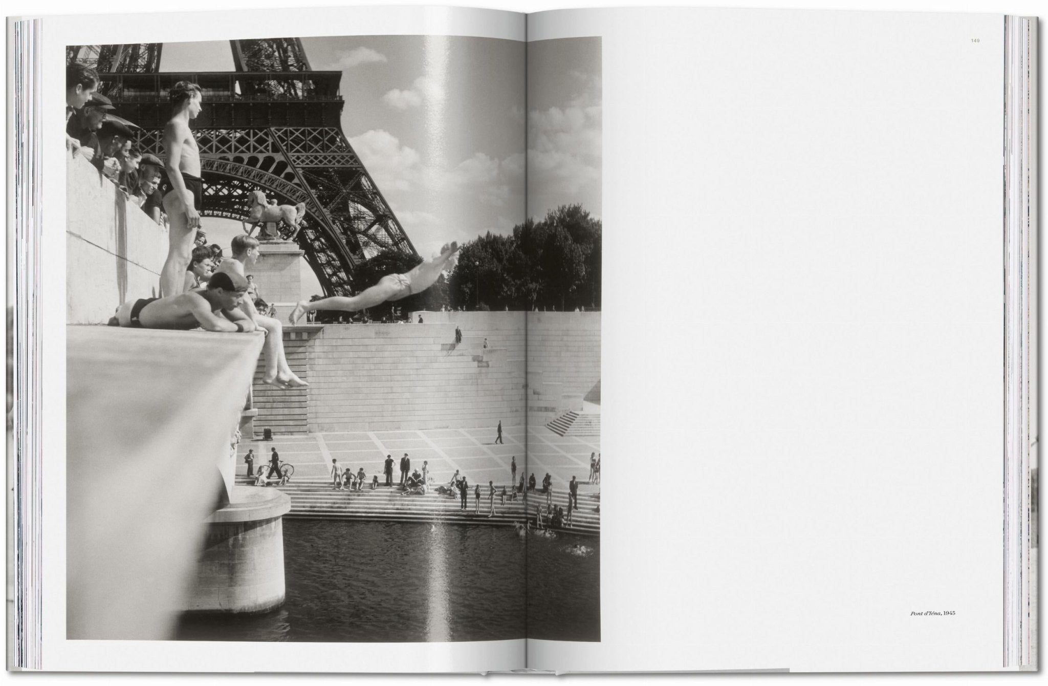 Robert Doisneau. Paris (German, French, English) - POPvault