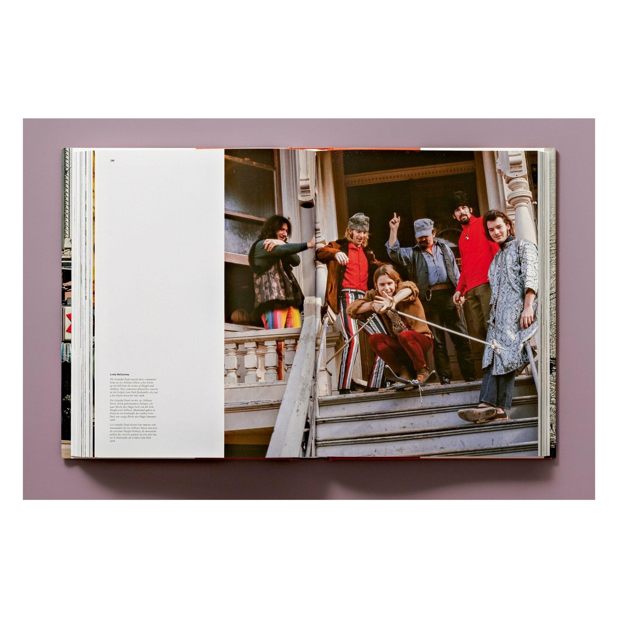 San Francisco. Portrait of a City (German, French, English)-POPvault