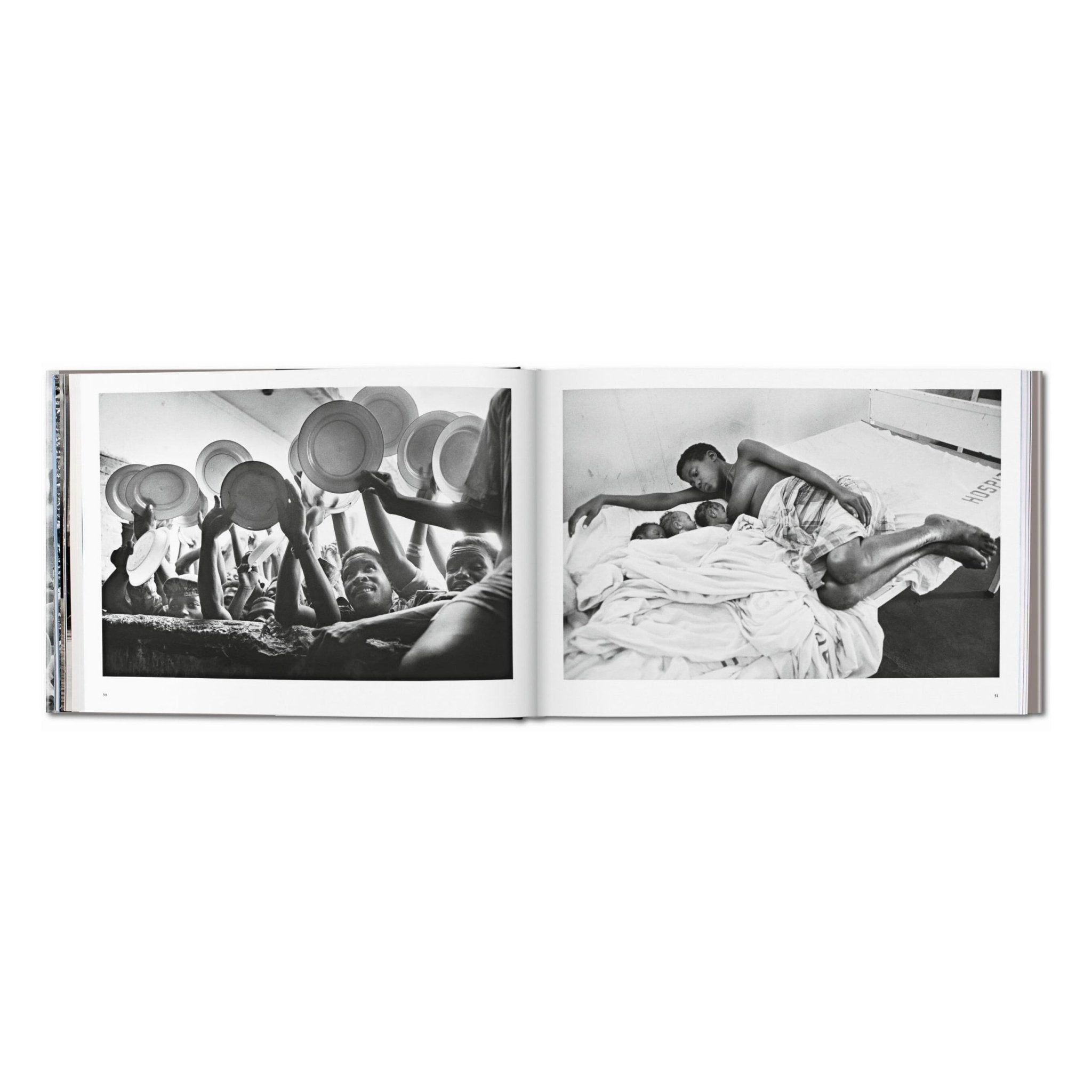Sebastião Salgado. Africa (German, French, English)-POPvault
