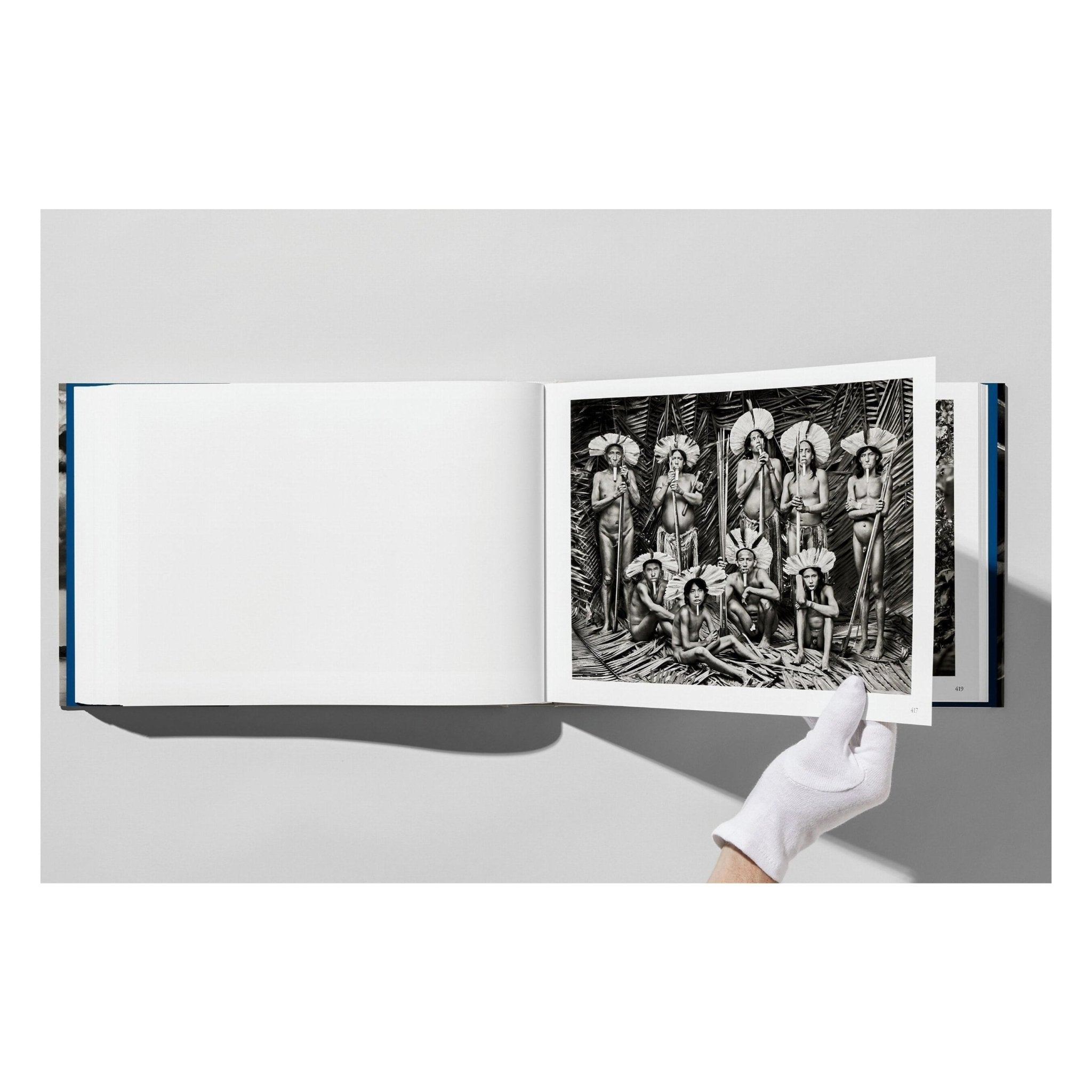 Sebastião Salgado. Amazônia (English)-POPvault
