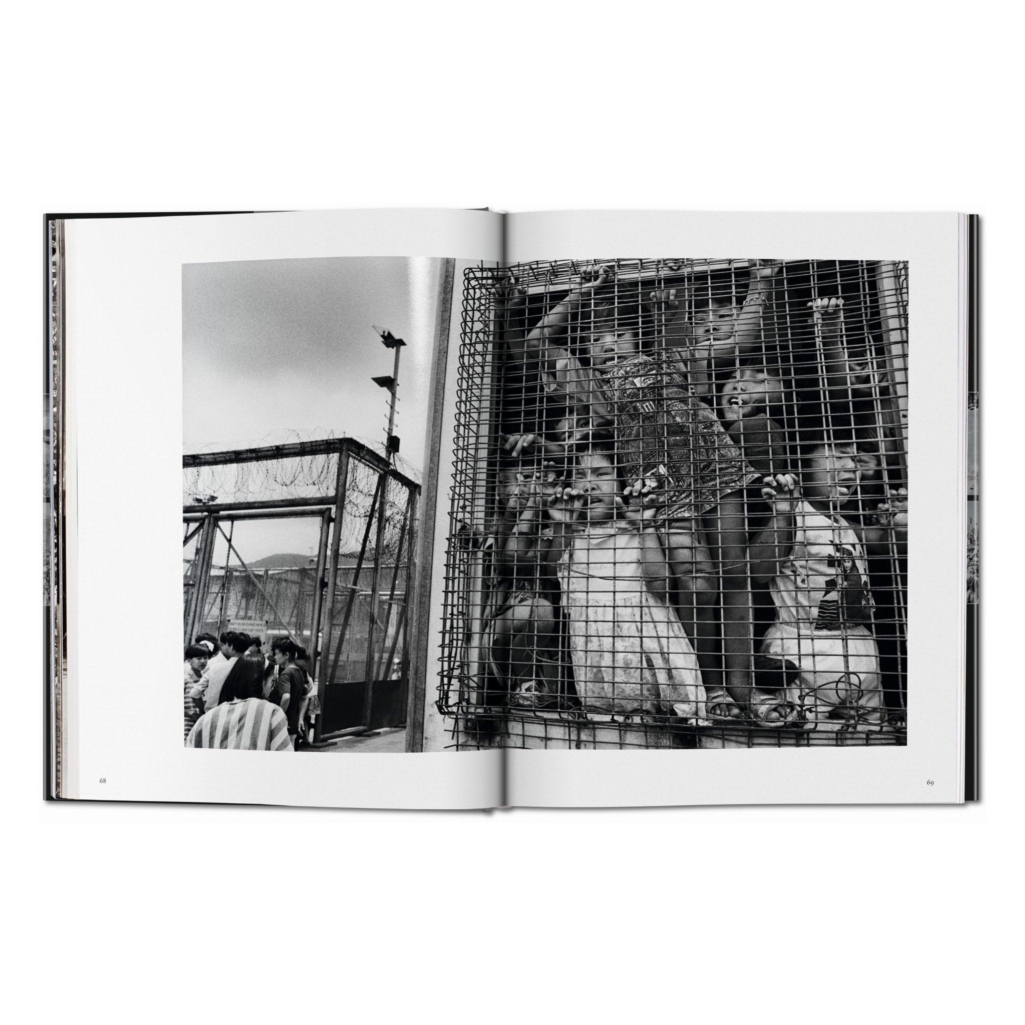 Sebastião Salgado. Exodus (English)-POPvault