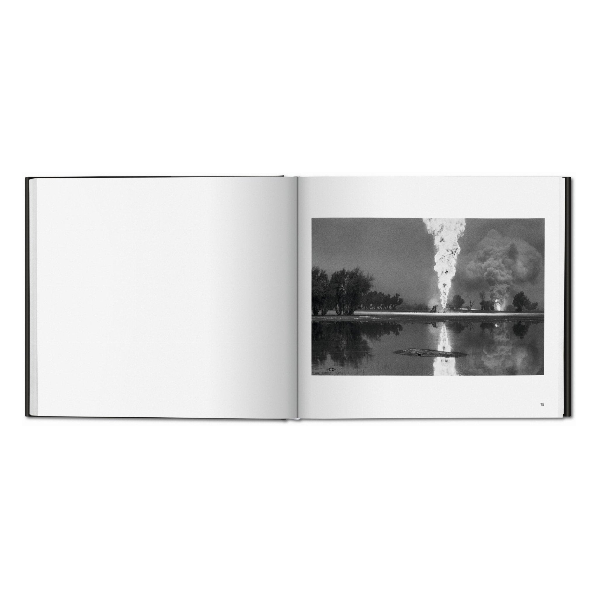 Sebastião Salgado. Kuwait. A Desert on Fire (German, French, English)-POPvault