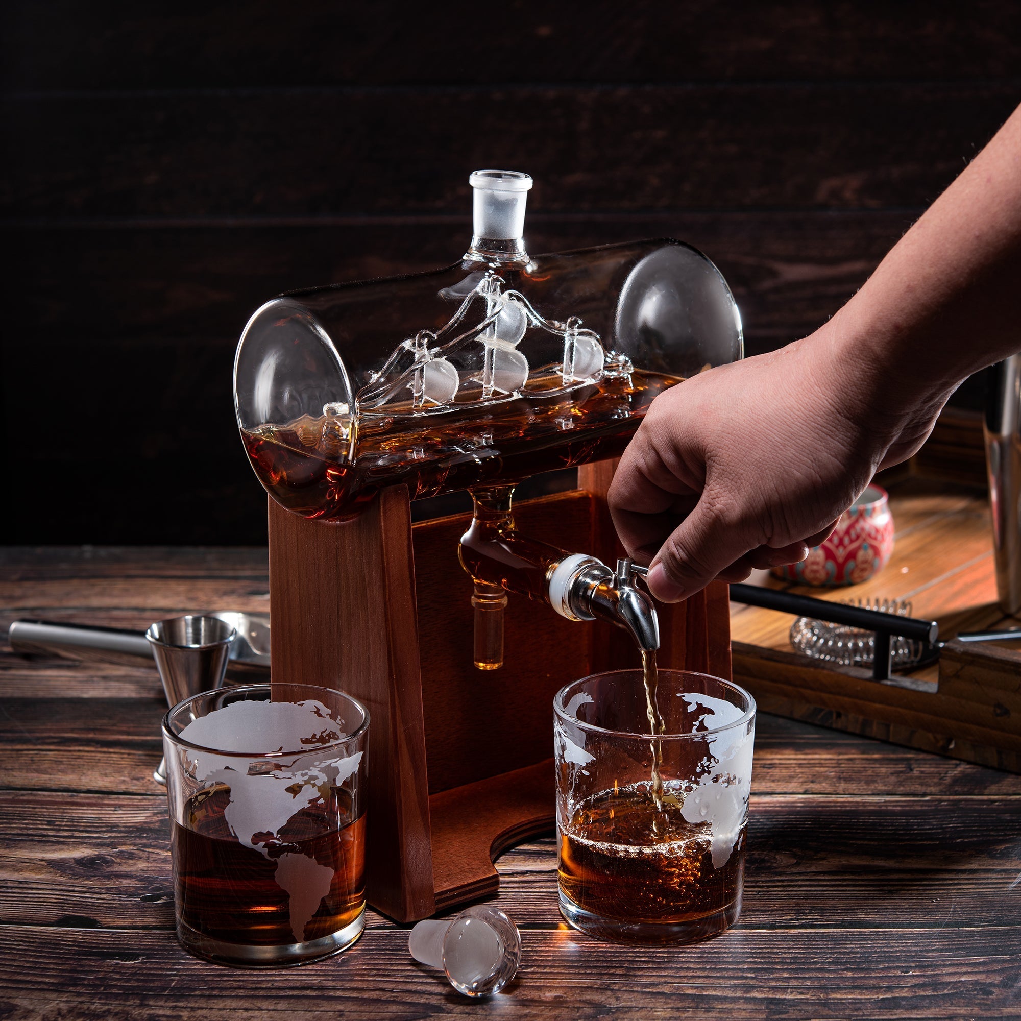 Ship In A Bottle Whiskey 1250 ml Decanter Set With 2 Whiskey Glasses - POPvault