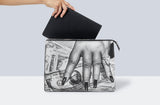TASCHEN Pouch. Helmut Newton ‘Fat Hand and Dollars’ - POPvault