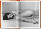The Little Big Book of Pussy (German, French, English) - POPvault