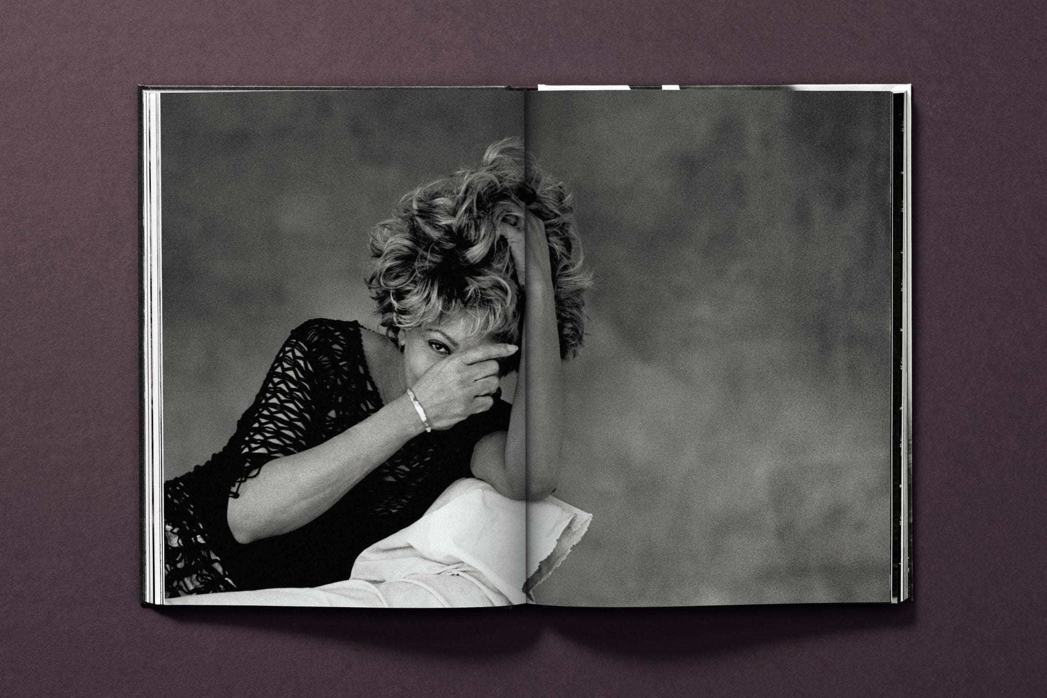 Tina Turner by Peter Lindbergh (German, French, English) - POPvault