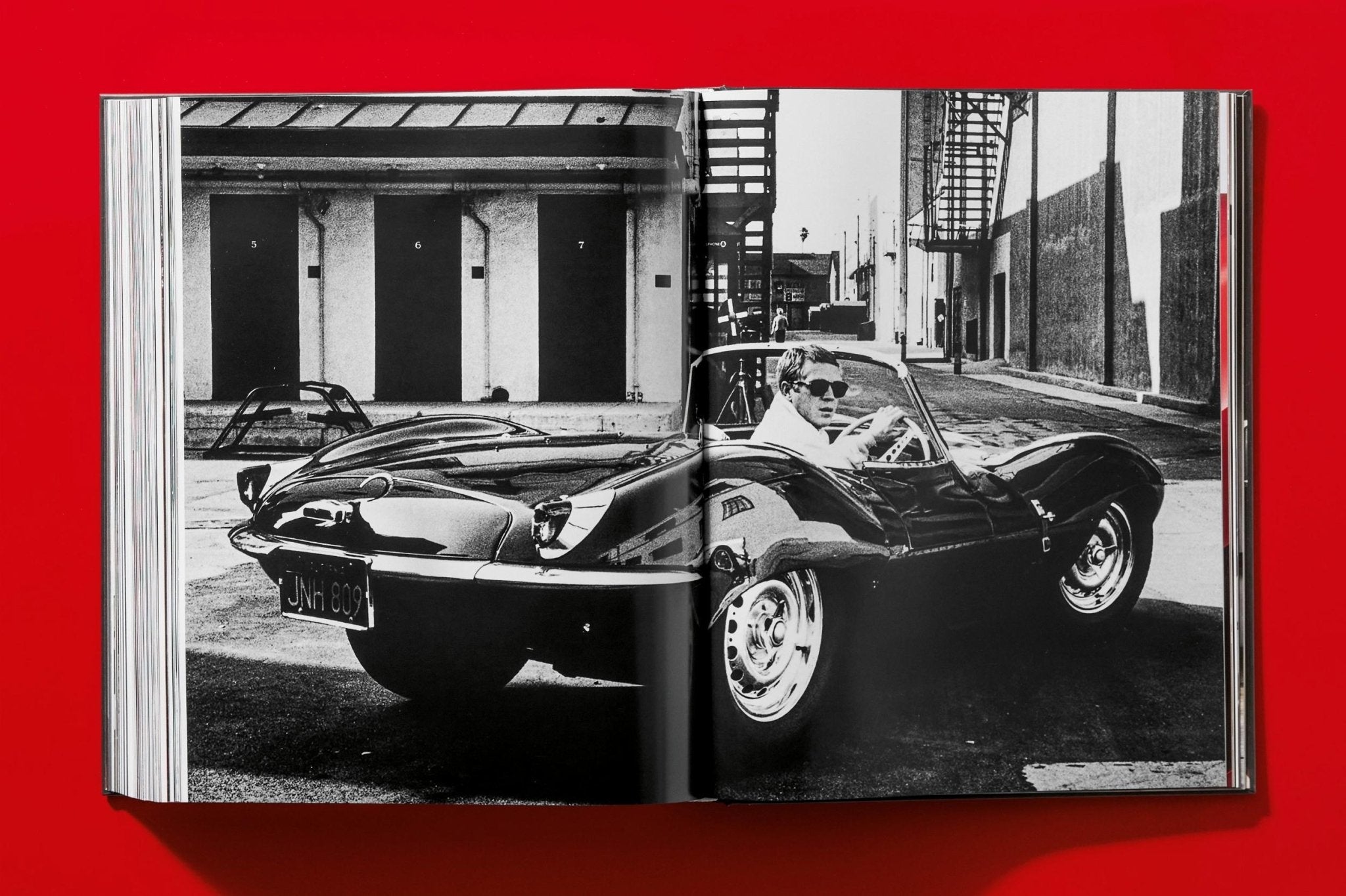 Ultimate Collector Cars (English) - POPvault