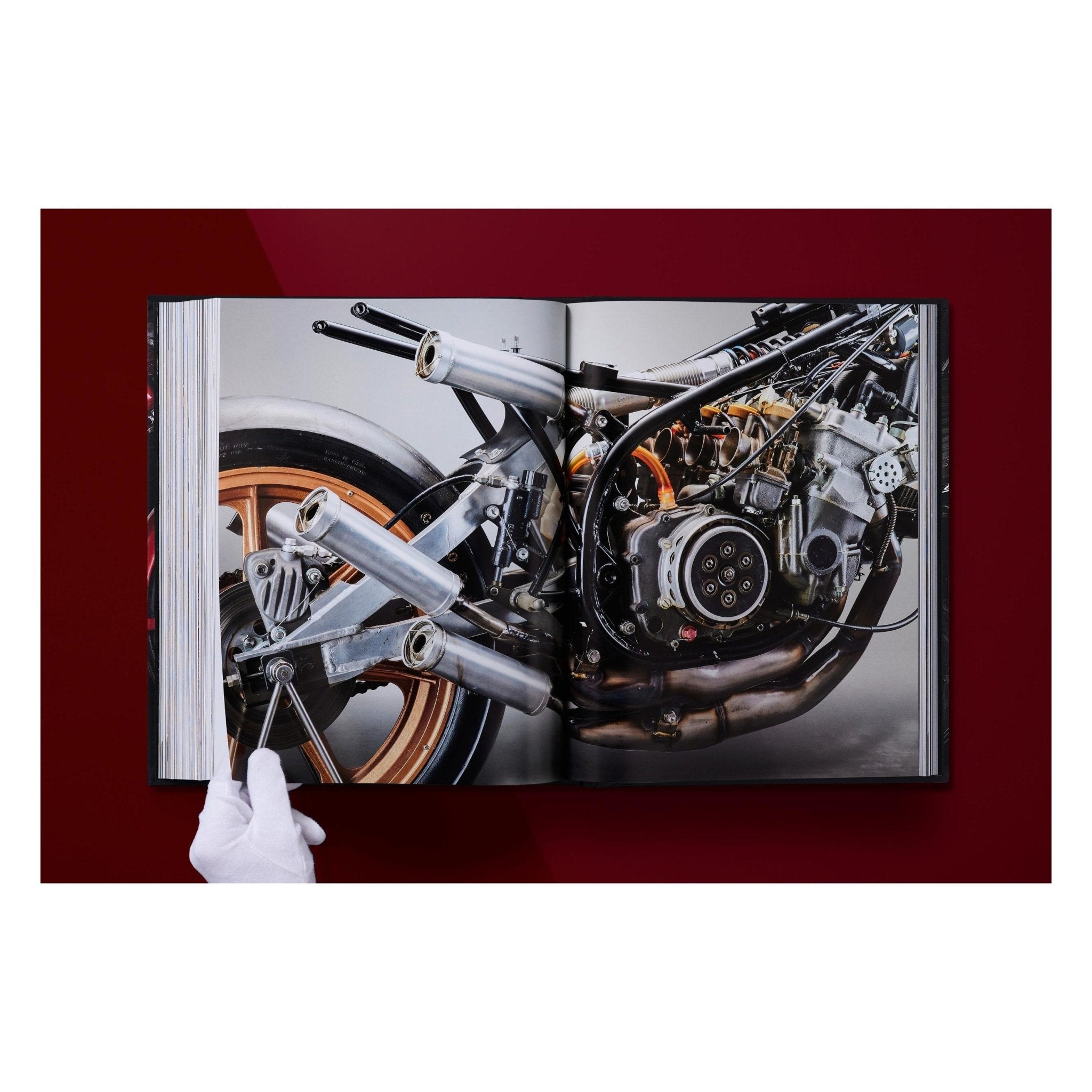 Ultimate Collector Motorcycles (English) (FFE)-POPvault