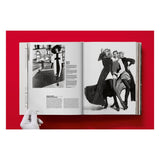Valentino. A Grand Italian Epic (English)-POPvault