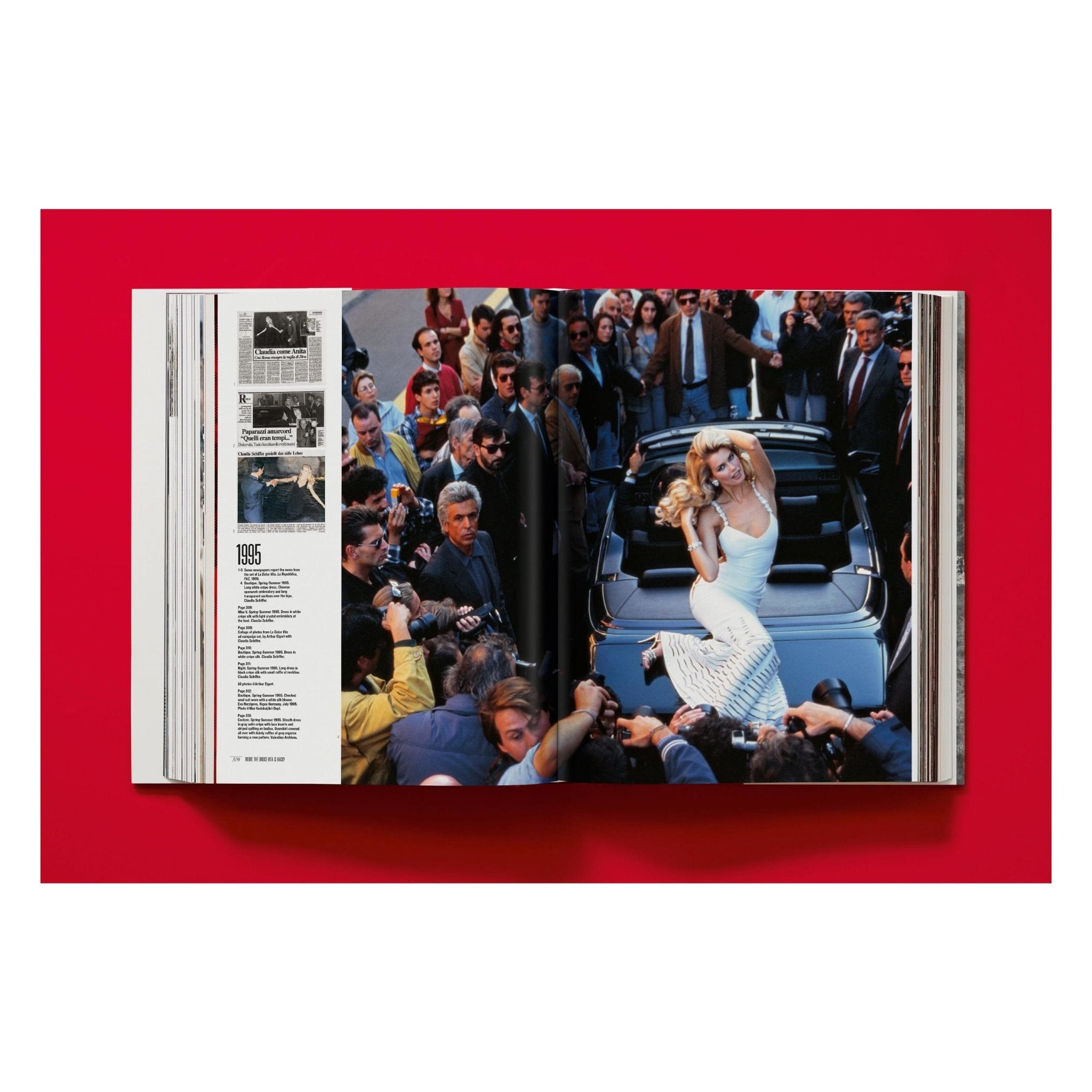 Valentino. A Grand Italian Epic (English)-POPvault