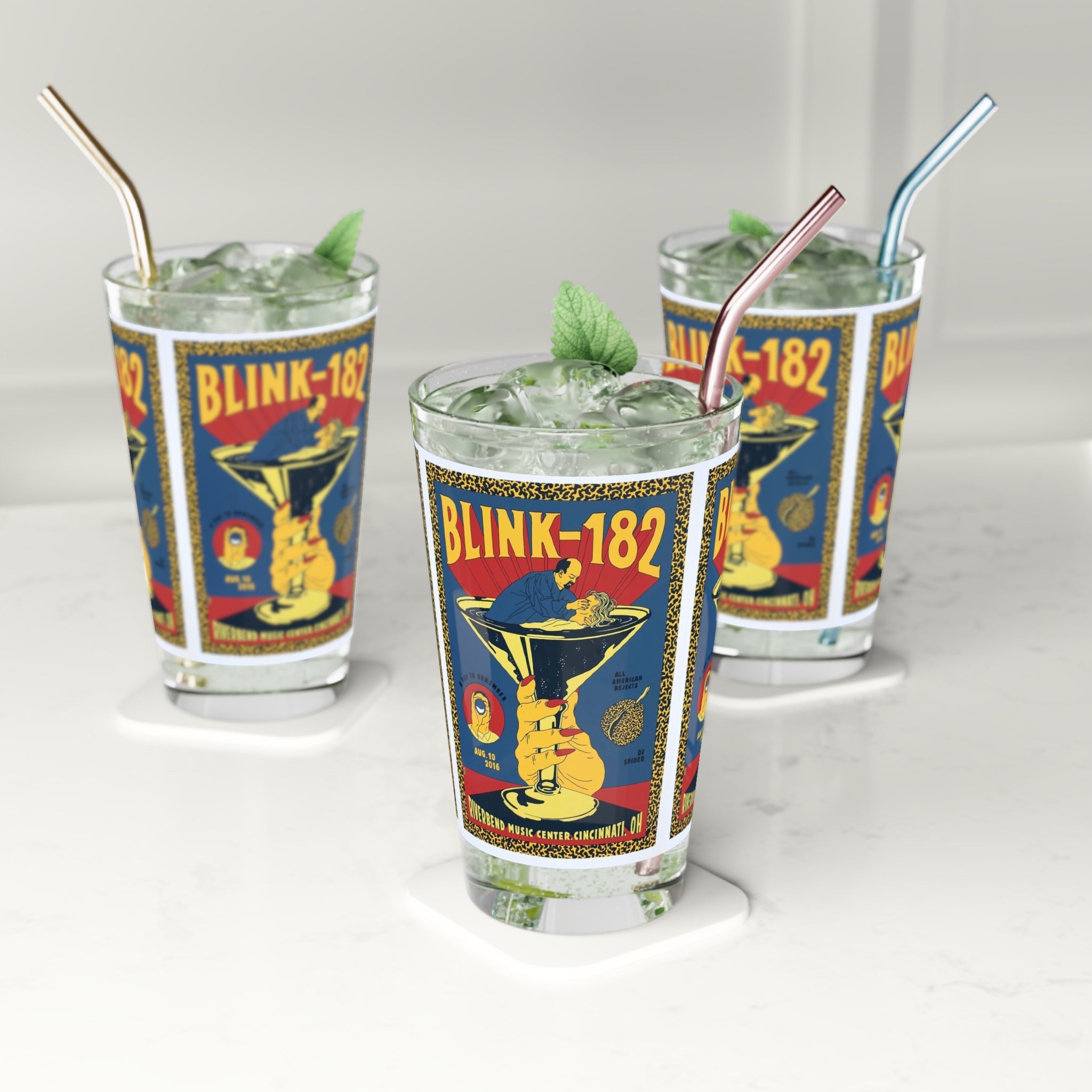 Vintage Concert Poster 16 Oz. Pint Glass — Featuring Blink 182 At The Cincinnati Riverbend Music Center 2016 - POPvault